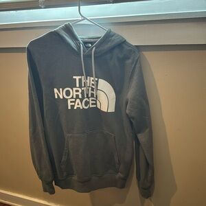 Men’s north face hoodie